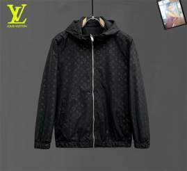 Picture of Louis Vuitton Jackets _SKULVM-3XL12yn9132473